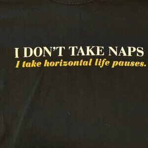 Gildan black nap graphic t-shirt. Unisex size M.